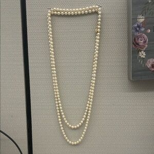 Elegant Cream Real Pearl Necklace